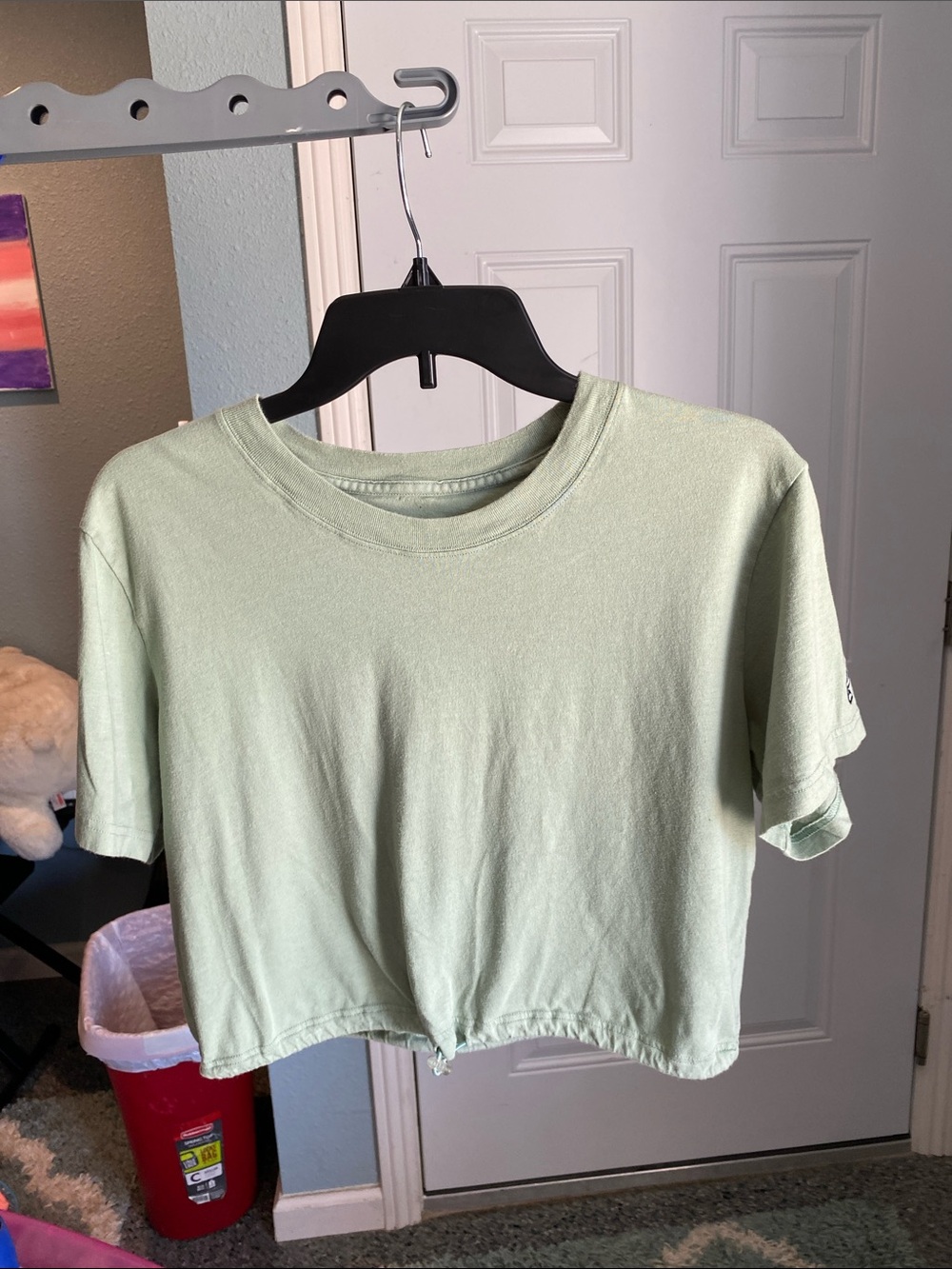 PINK Victoria's Secret Light Mint Cropped Tee